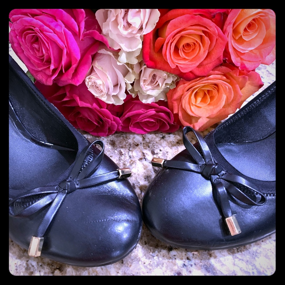 Black chunky Franc Sarto Pumps